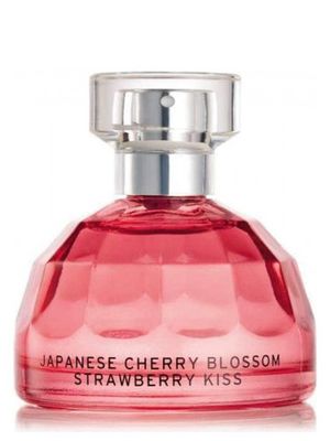 The Body Shop Japanese Cherry Blossom Strawberry Kiss