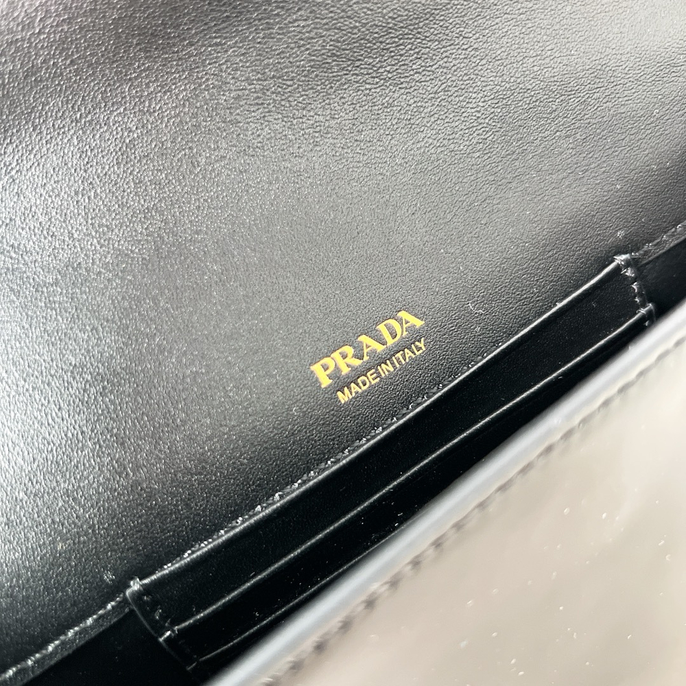 Prada Bag 20 cm