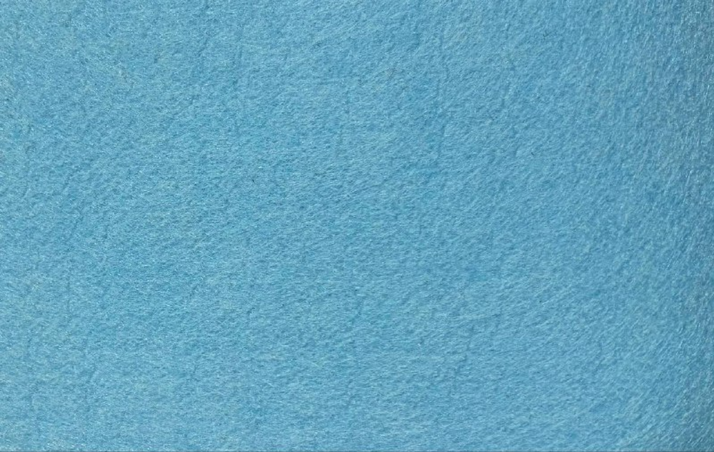 Фетр средней жесткости 2 мм, ш. 1 м, 215,4 гр/м2, светло-голубой