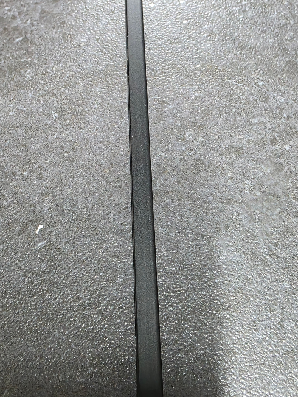 Фриз-вставка 5мм "DO-1" 2.7м Черный мат. анод. алюм.