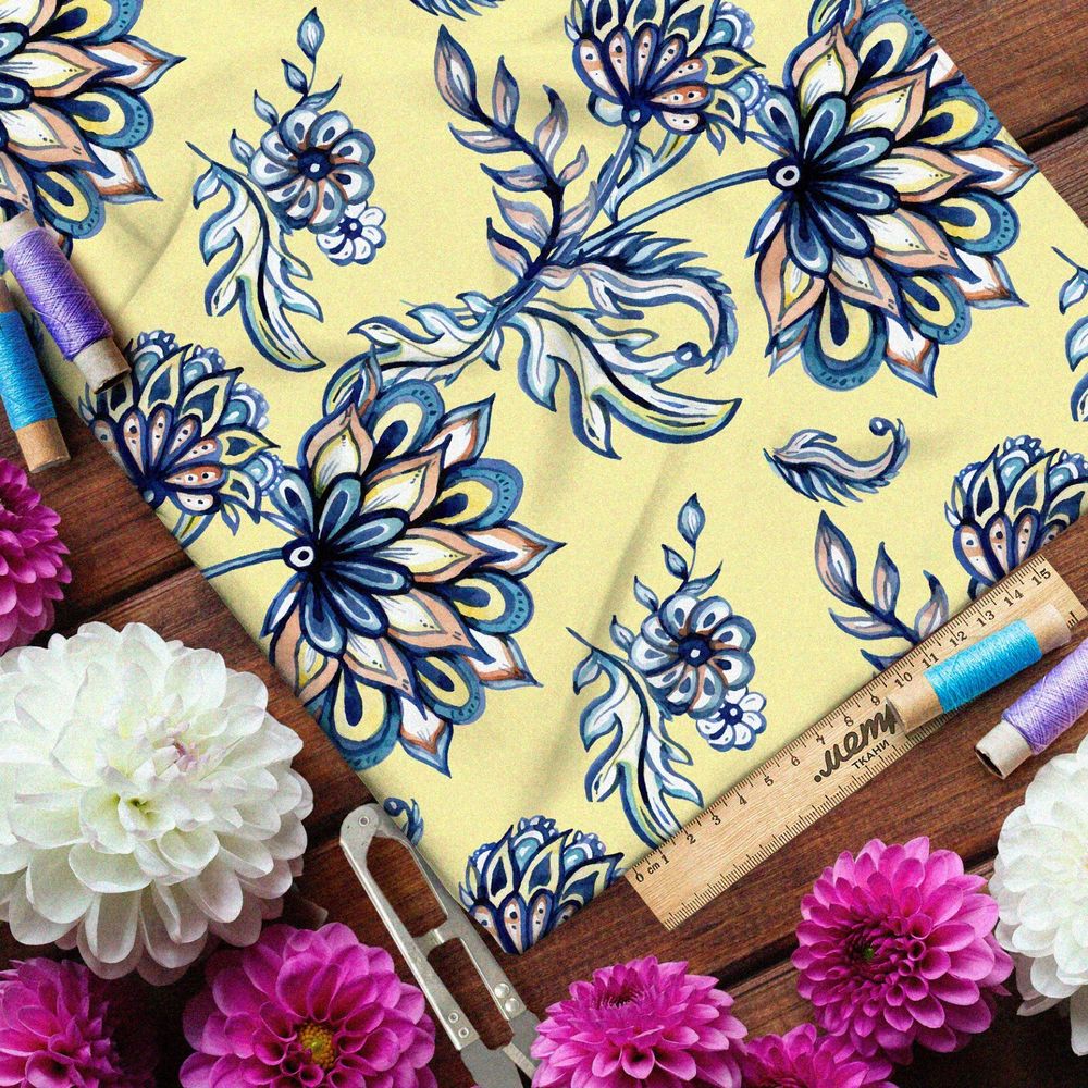 Ткань шелк Армани расписные цветы на жёлтом фоне