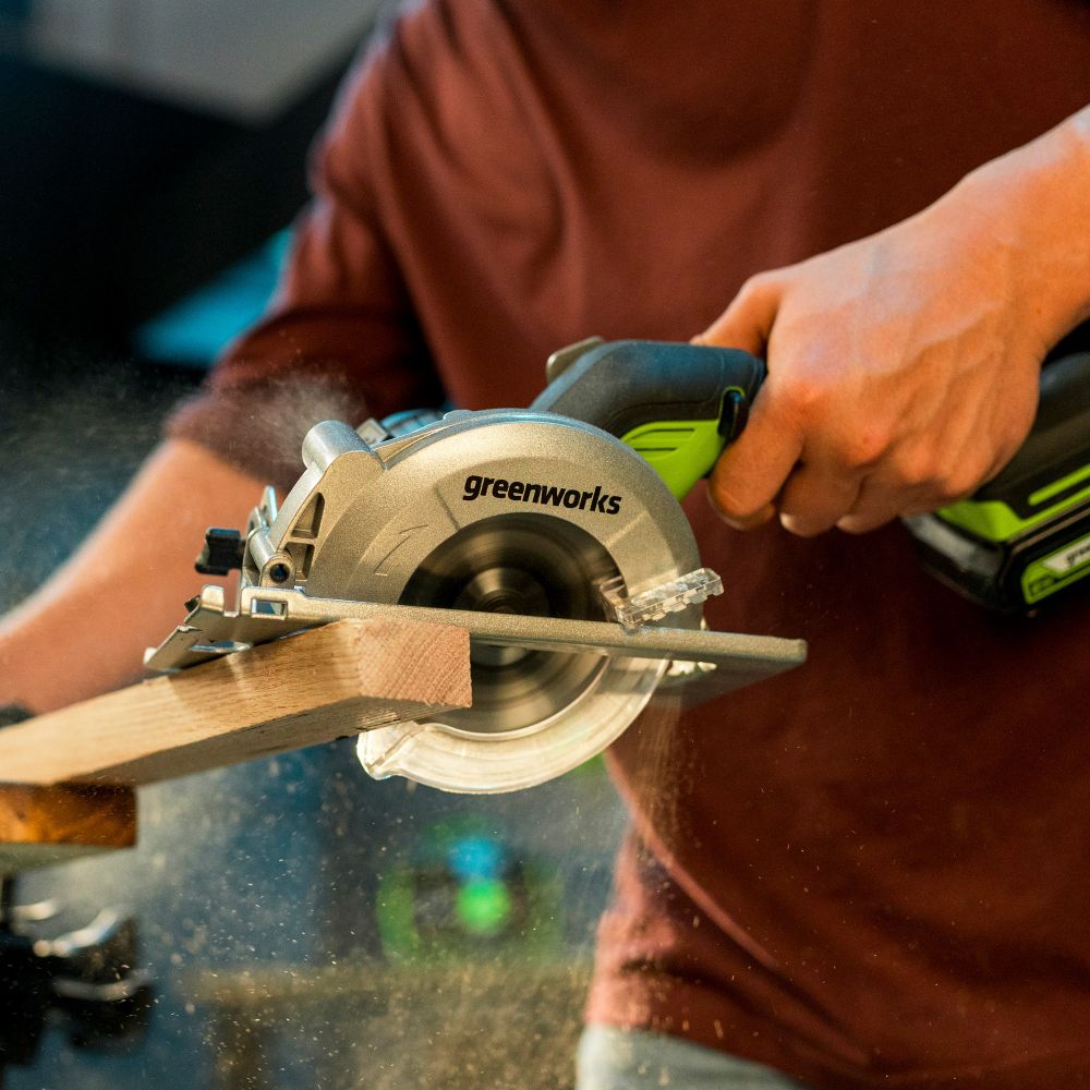 Циркулярная мини пила аккумуляторная Greenworks G24MCS Арт. 1501207, 24V, бесщеточная, без АКБ и ЗУ
