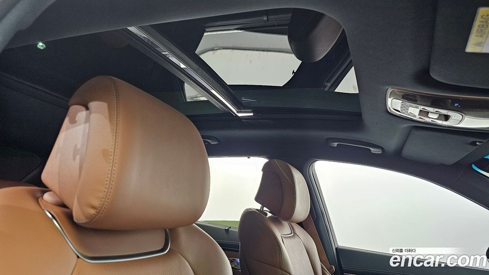 Genesis GV70 2.5T Бензин AWD (10.2022)