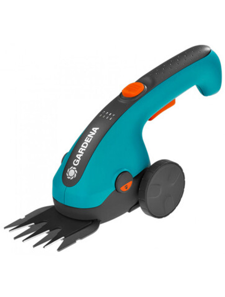 Комплект аккумуляторных газонных ножниц Gardena ClassicCut Li с телескопической рукояткой