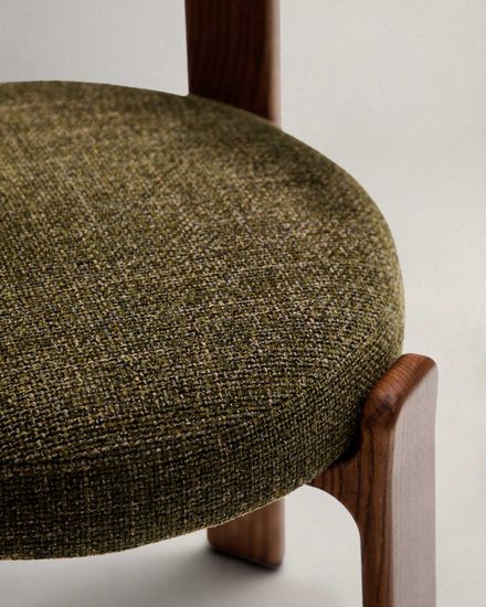 Granite Стул на 4 ножках из зеленого шенилла и массива ясеня в отделке орех La Forma Испания