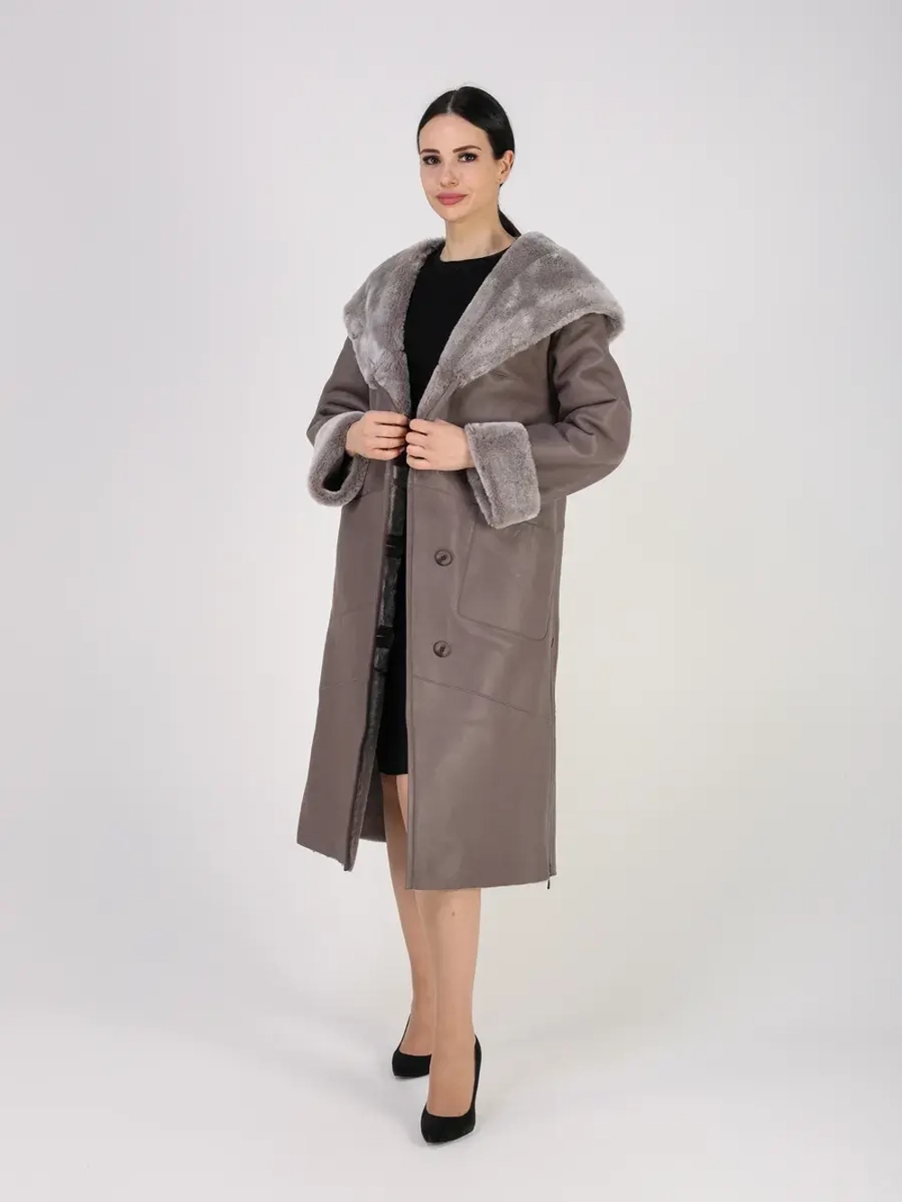 Дубленка зимняя натуральная с капюшоном длинная