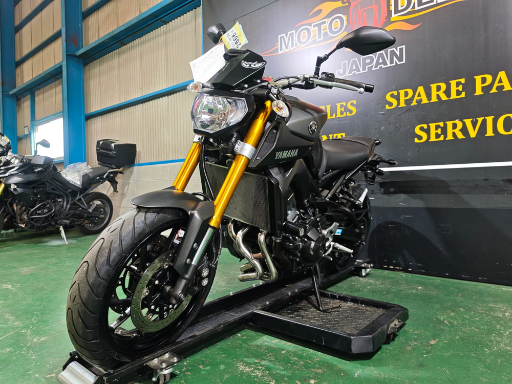 Yamaha MT-09 2015