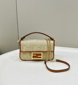 Fendi Baguette 19 cm