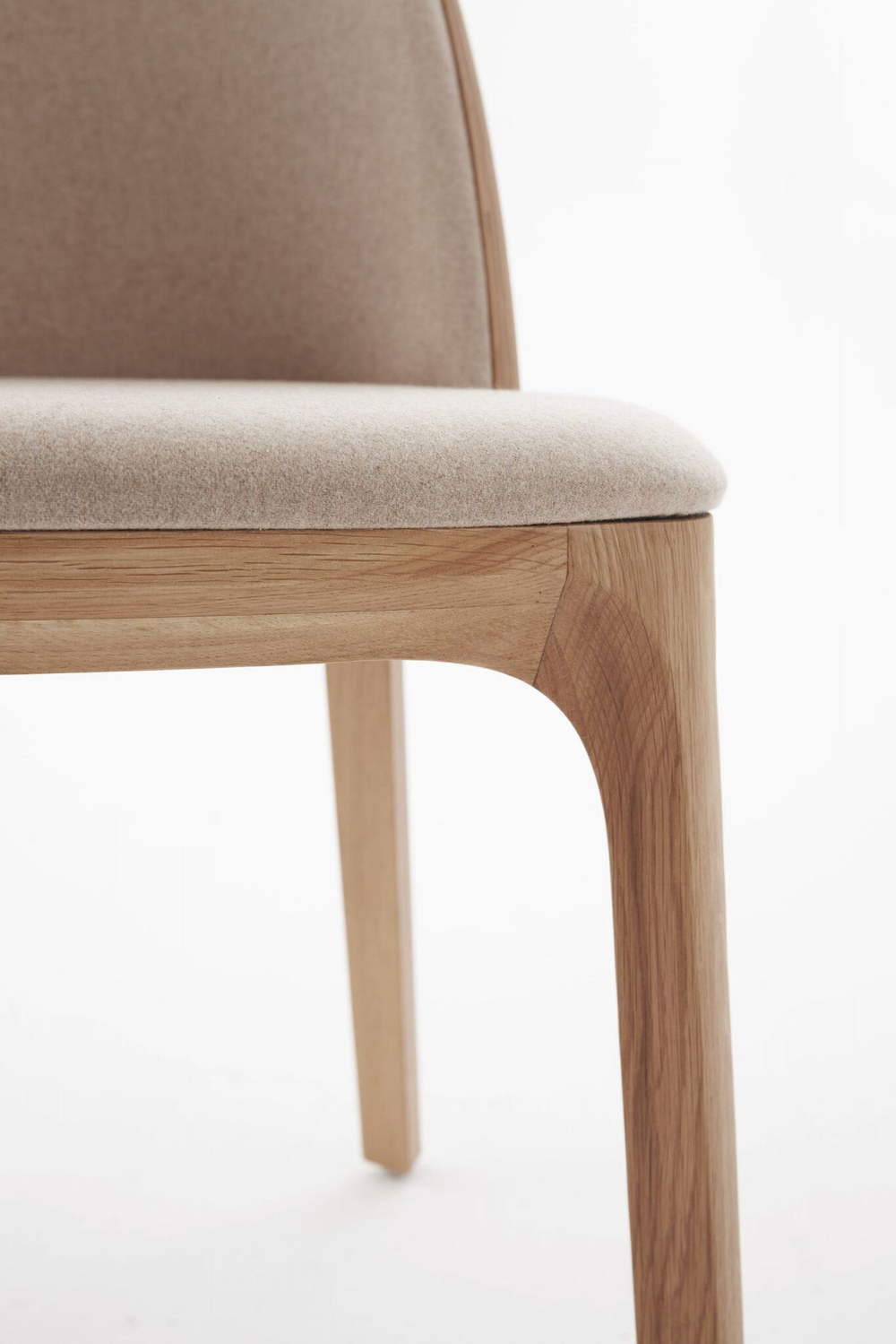 Дизайнерский стул MAKK без подлокотников