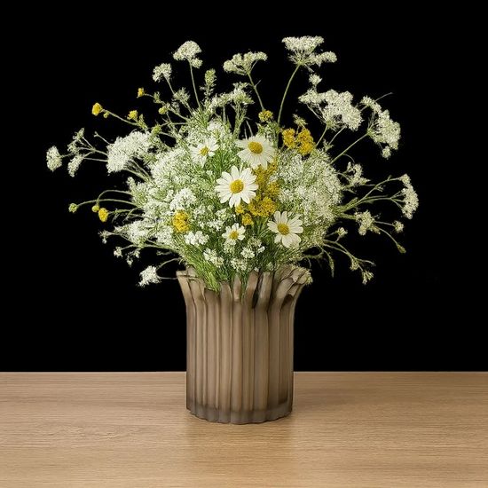 Ваза Free Growth Vase B