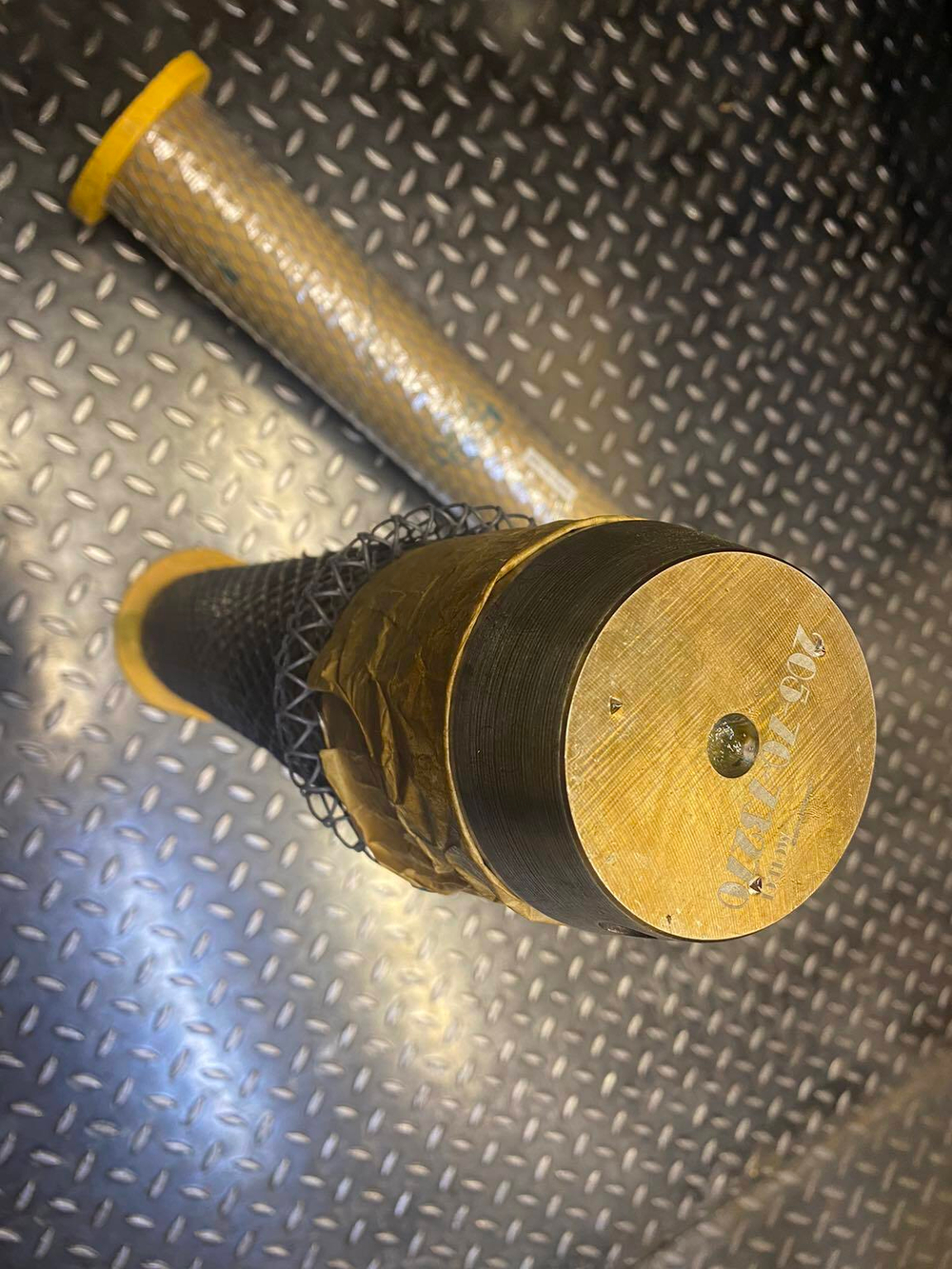 Палец 205-70-73270