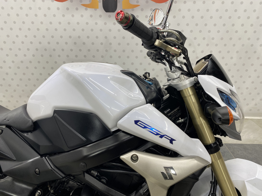 Suzuki GSR750 A , 2012