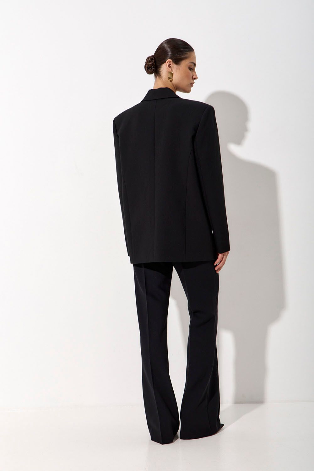 Пиджак свободный костюмный черного цвета