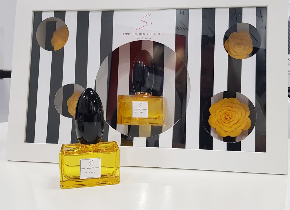 Esse Strikes The Notes Vittoria