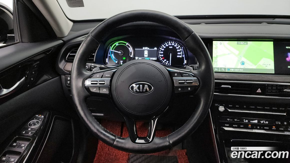 Kia K7 (Cadenza) Premier Hybrid Prestige (03.2020)