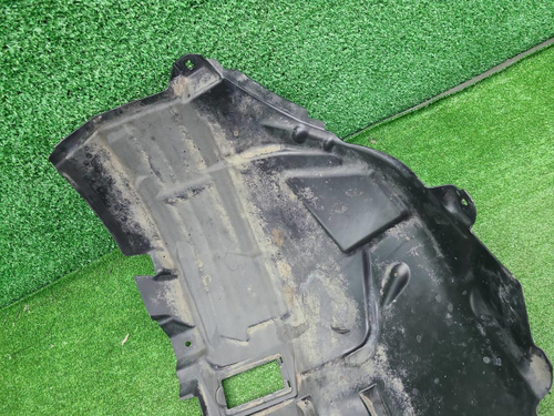 Подкрылок передний LH Mercedes CLS c257 17-21 AMG