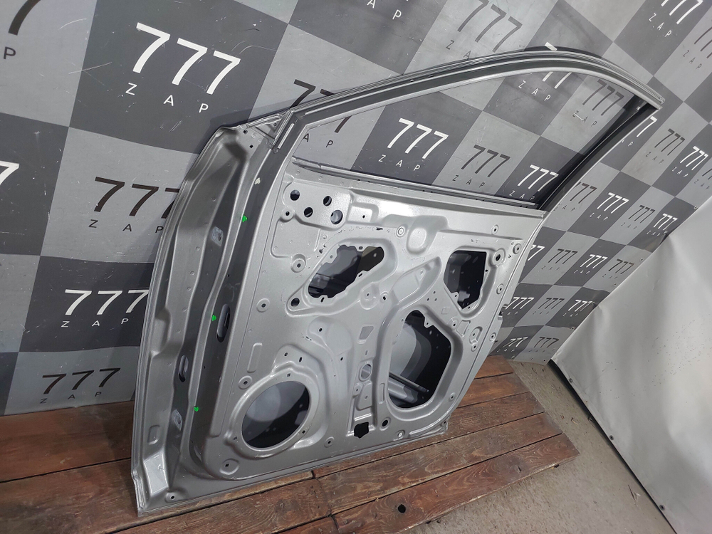 Дверь передняя правая Omoda C5 22-нв Б/У Оригинал 551001322AADYJ