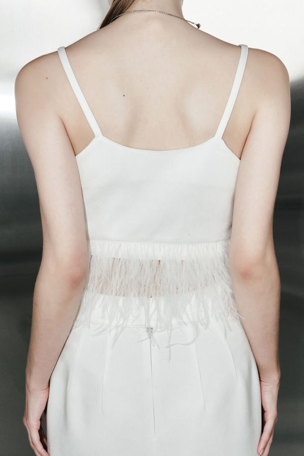 Топ с перьями