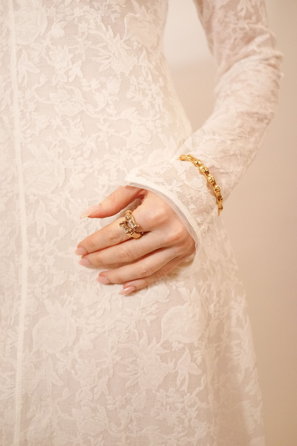 8928A7EC-DF6D-4EAB-9C94-A38849D5F43F