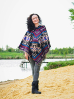Пончо женское шерстяное с орнаментом