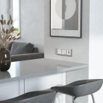 Выключатель одноклавишный проходной (перламутровый рифленый) W1112013