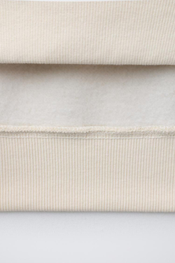 ZARA ТОЛСТОВКА С ВЫШИТОЙ НАДПИСЬЮ, ЭКРЮ