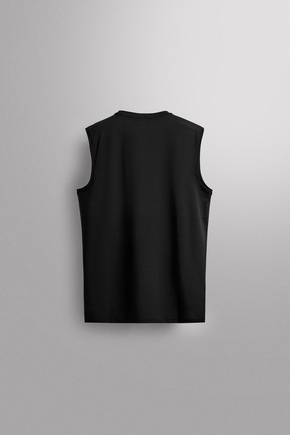 ZARA БАЗОВАЯ ТЕХНИЧЕСКАЯ ФУТБОЛКА-МАЙКА, ЧЕРНЫЙ
