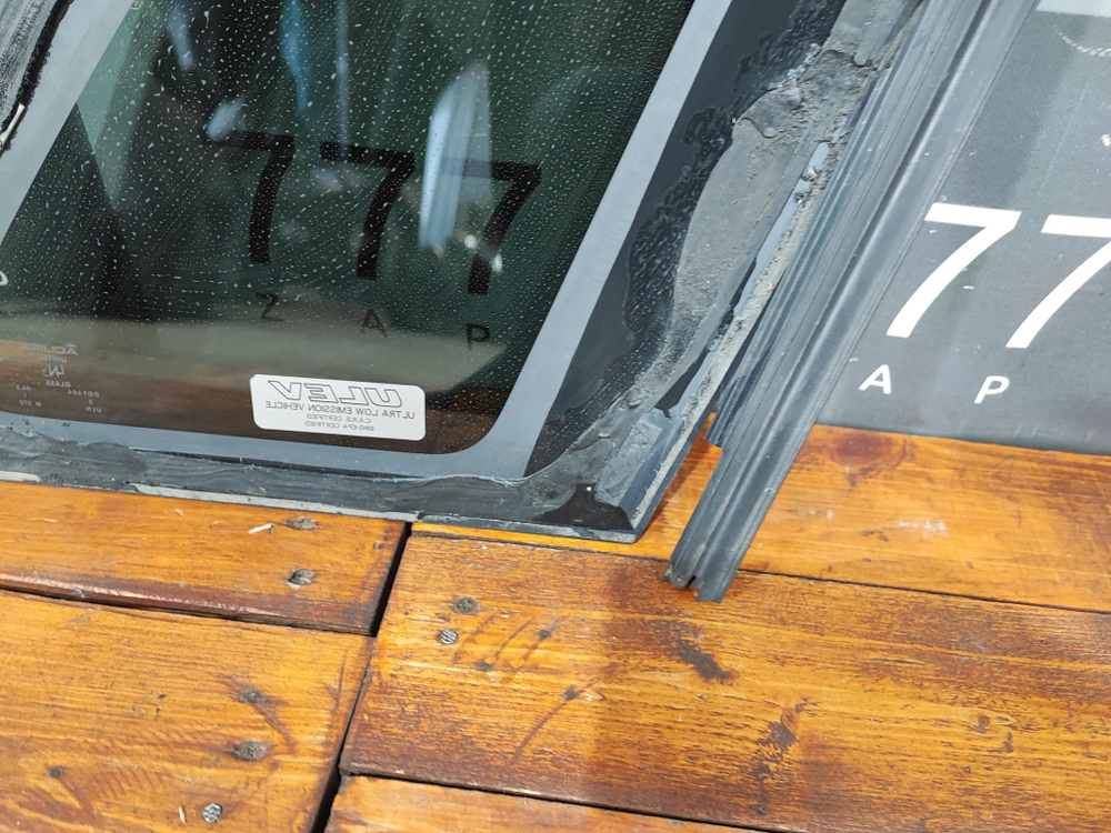 Стекло заднее левое Acura RDX 1 06-12 Б/У Оригинал 73550STKA00