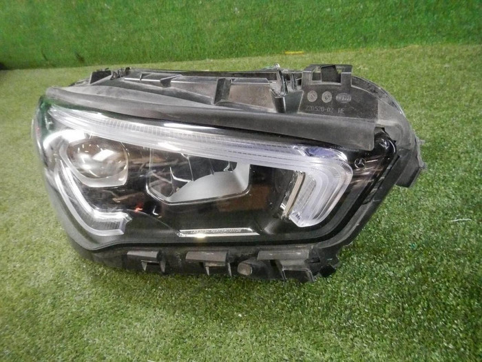 Фара правая Mercedes CLA C118 (2019-2023) LED