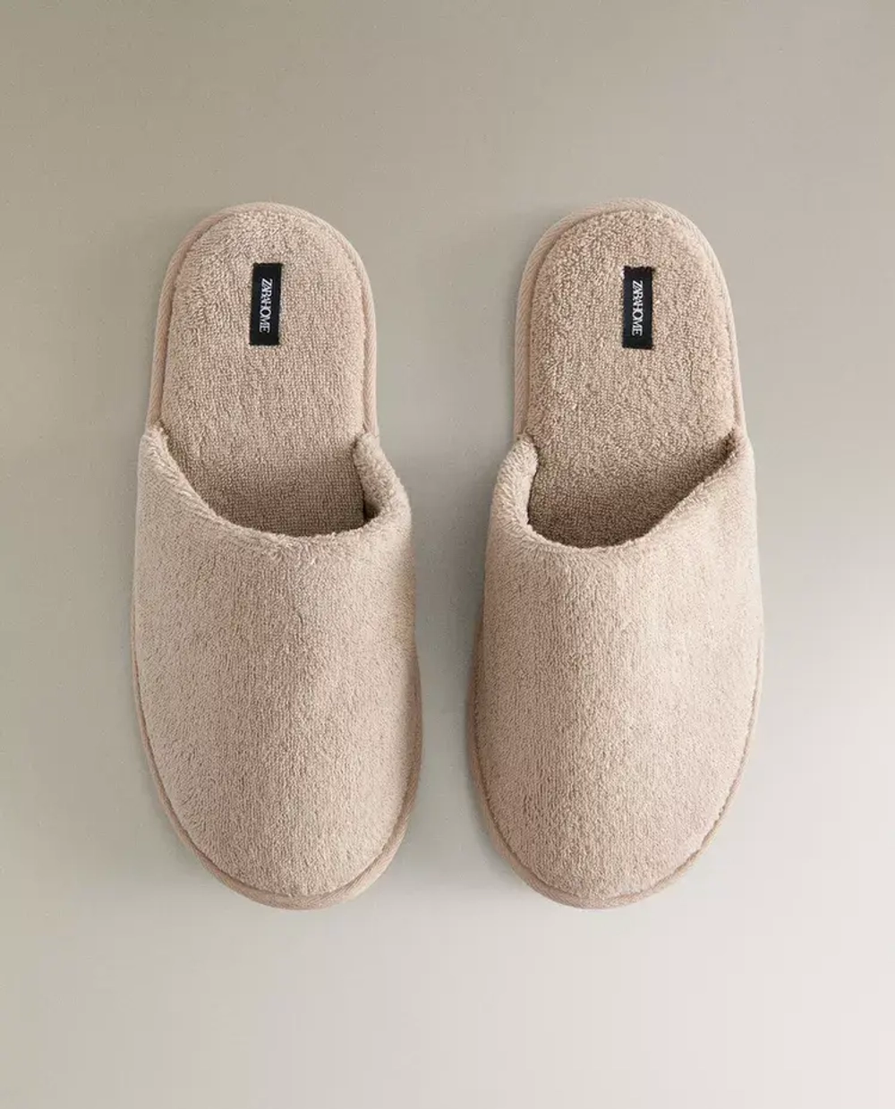 ZARA HOME МАХРОВЫЕ ТАПОЧКИ, БЕЖЕВЫЙ