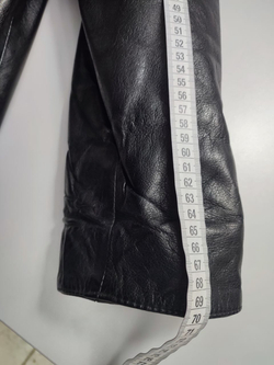 Пальто кожаное 52 размер