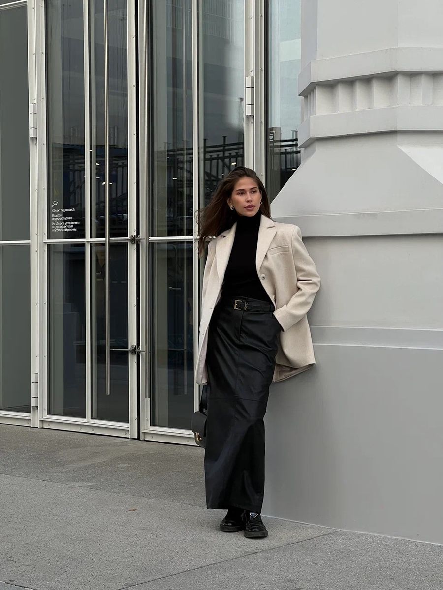 Пальто из смесовой шерсти укороченное в бежевую елочку