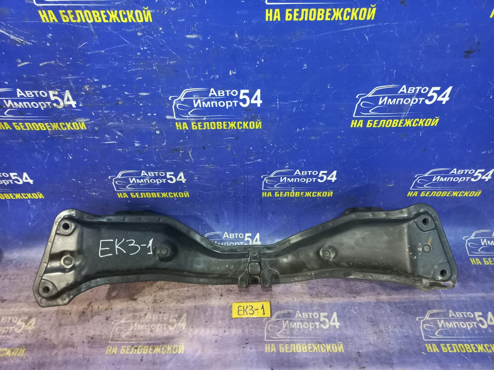 Балка задняя Honda CIVIC 1999