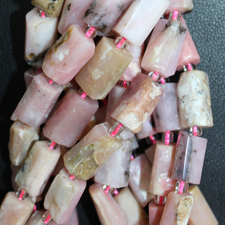 Опал розовый трубки 10-13мм