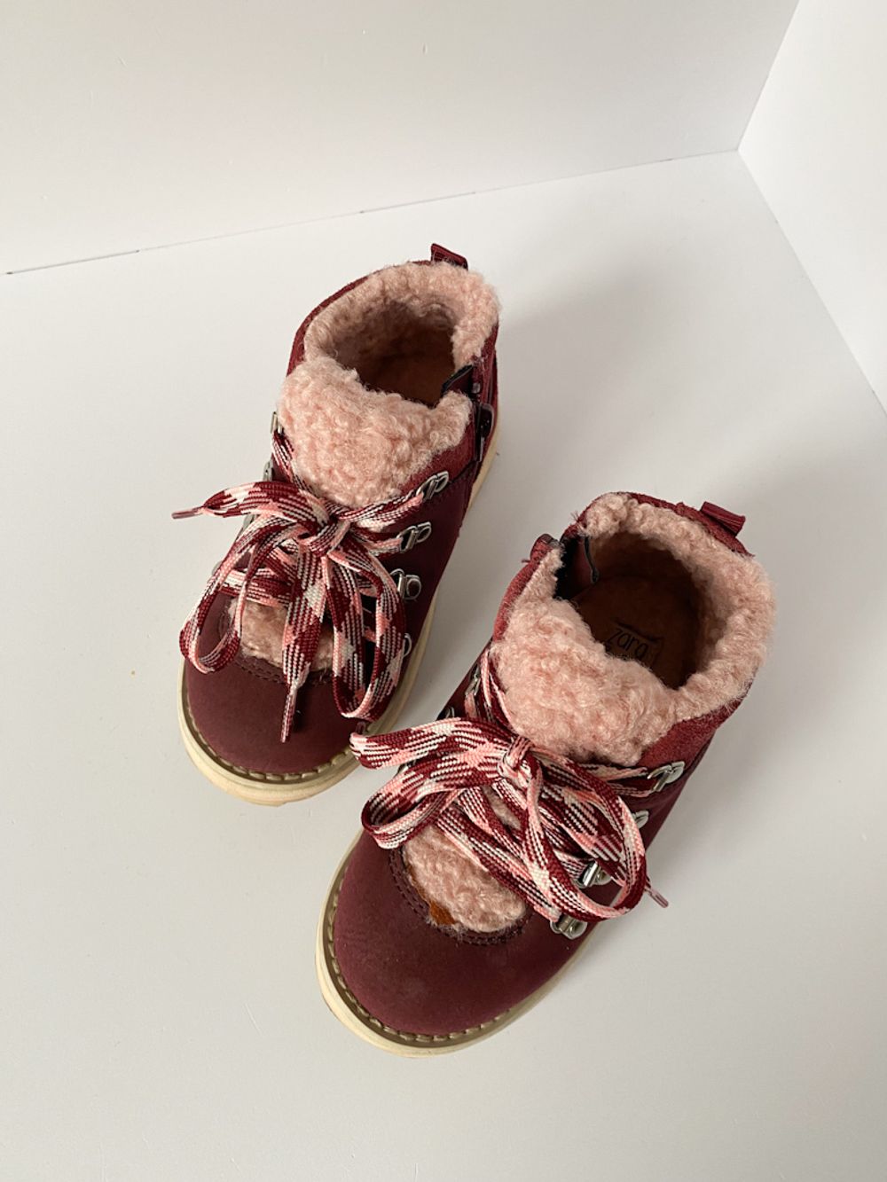 Ботинки Zara, 24