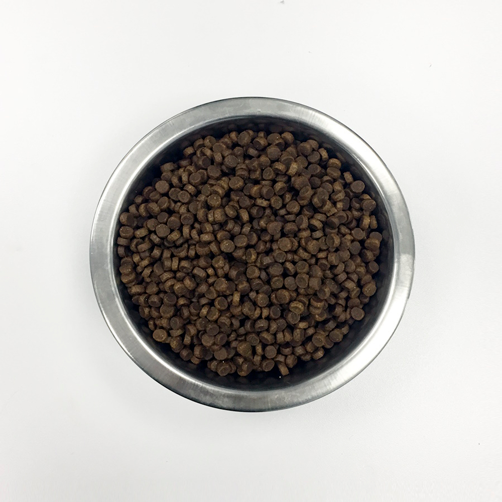 Сухой корм ProBalance Starter для щенков с 3-х месяцев и собак в период беременности и лактации