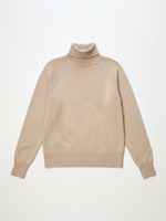 Свитер с высокой горловиной в рубчик