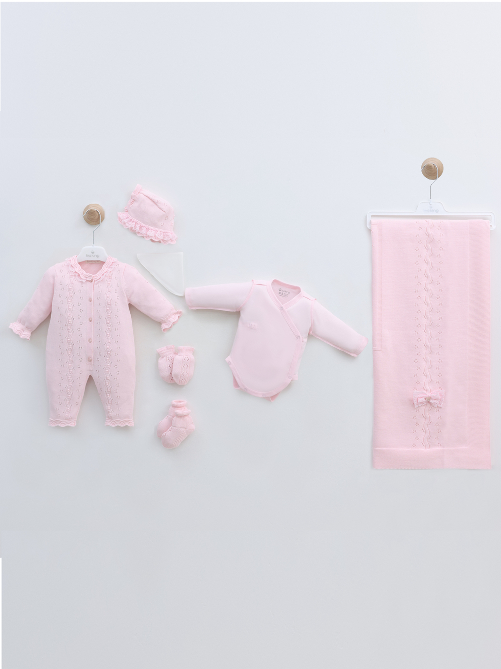 комплект на выписку