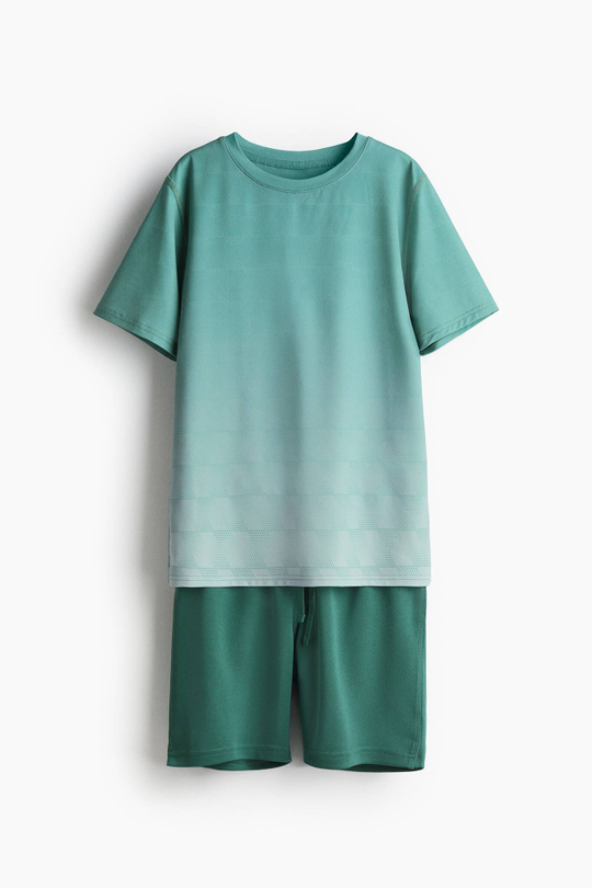 H&M Комплект из футболки и шорт из функциональной ткани DryMove, бирюзовый