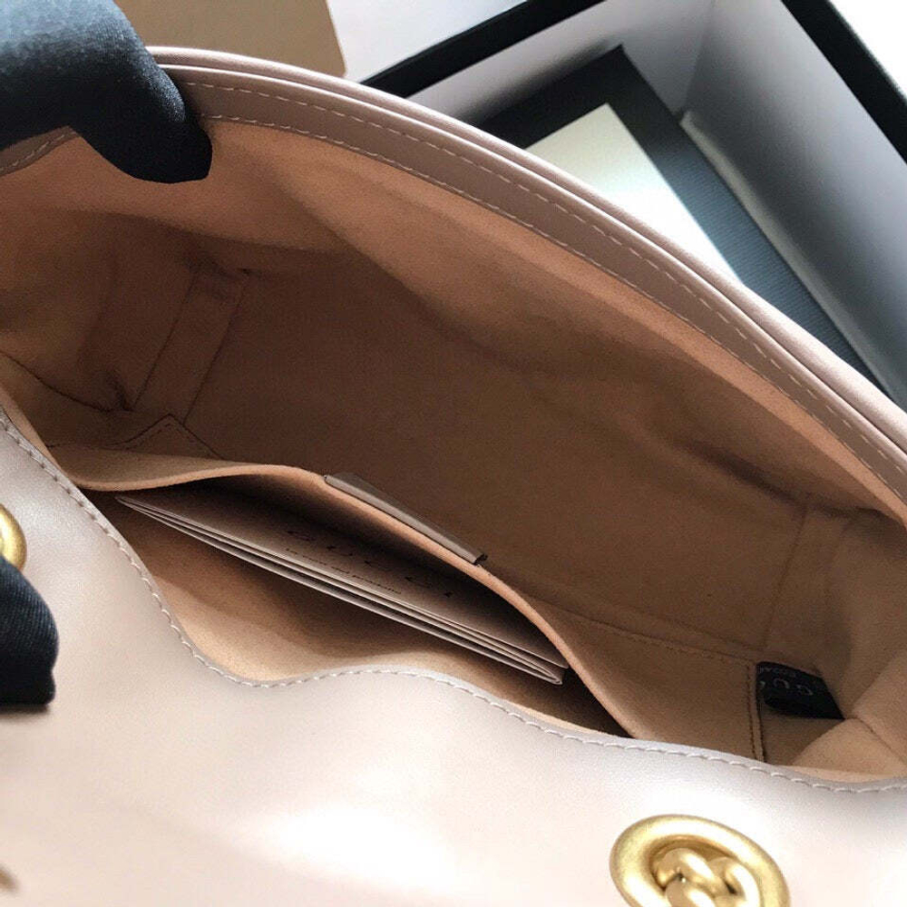 Gucci Marmont 22 cm