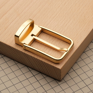 Ременная пряжка из нержавеющей стали, цвет золото // BTEG