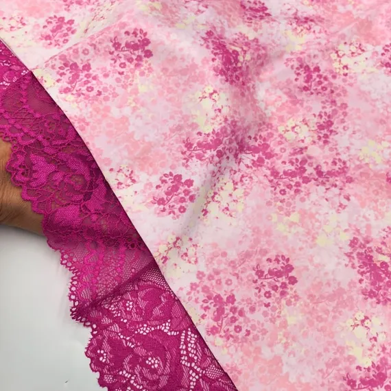 Атлас-стрейч розовые цветы, принт