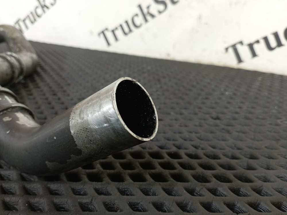 Трубка картерных газов 2017г