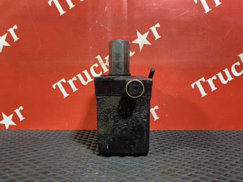 Насос подъёма кабины