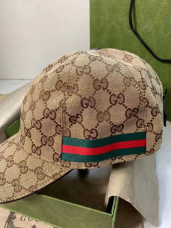 Бейсболка Gucci