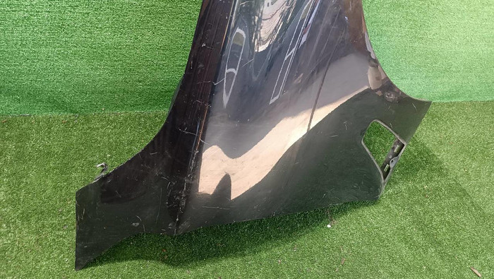 Крыло переднее правое BMW 7er G11 (2015-2019)