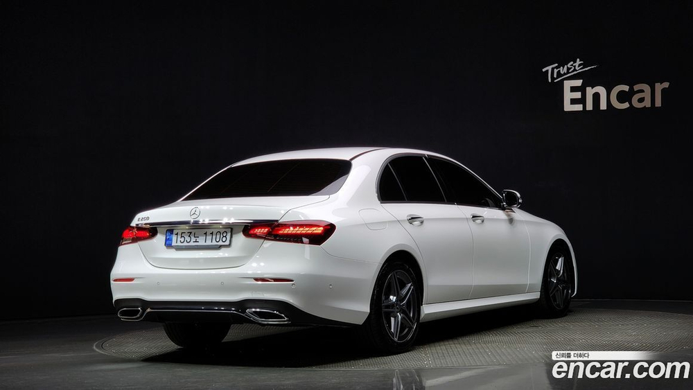 Mercedes-Benz E-Class W213 E250 AMG Line (10.2022)