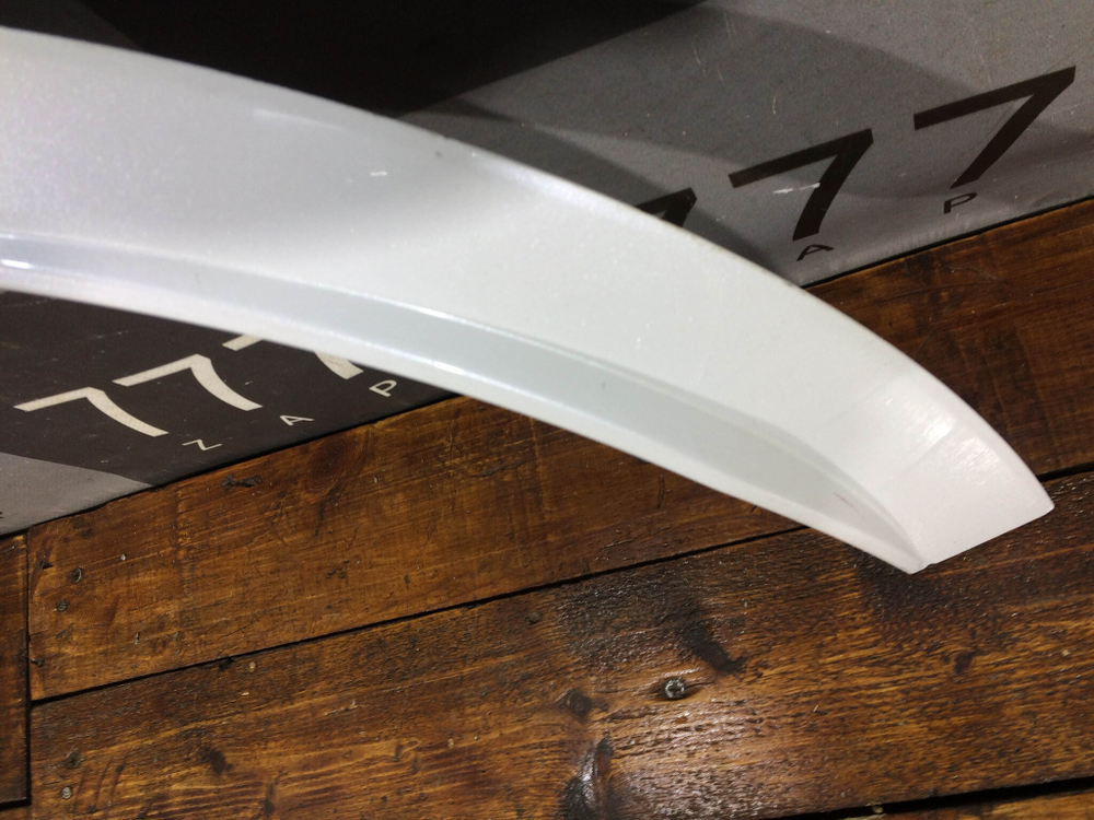 Накладка крыла заднего левого Cadillac XT5 16-нв Б/У Оригинал 84137777