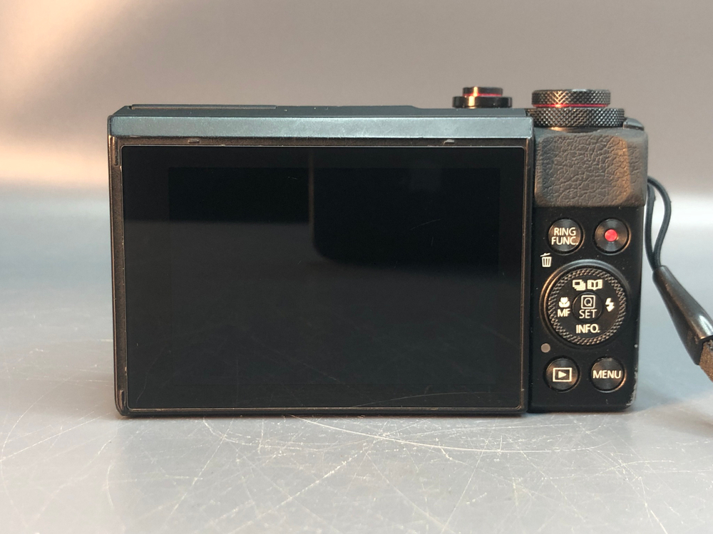 Canon PowerShot G7 X Mark II
