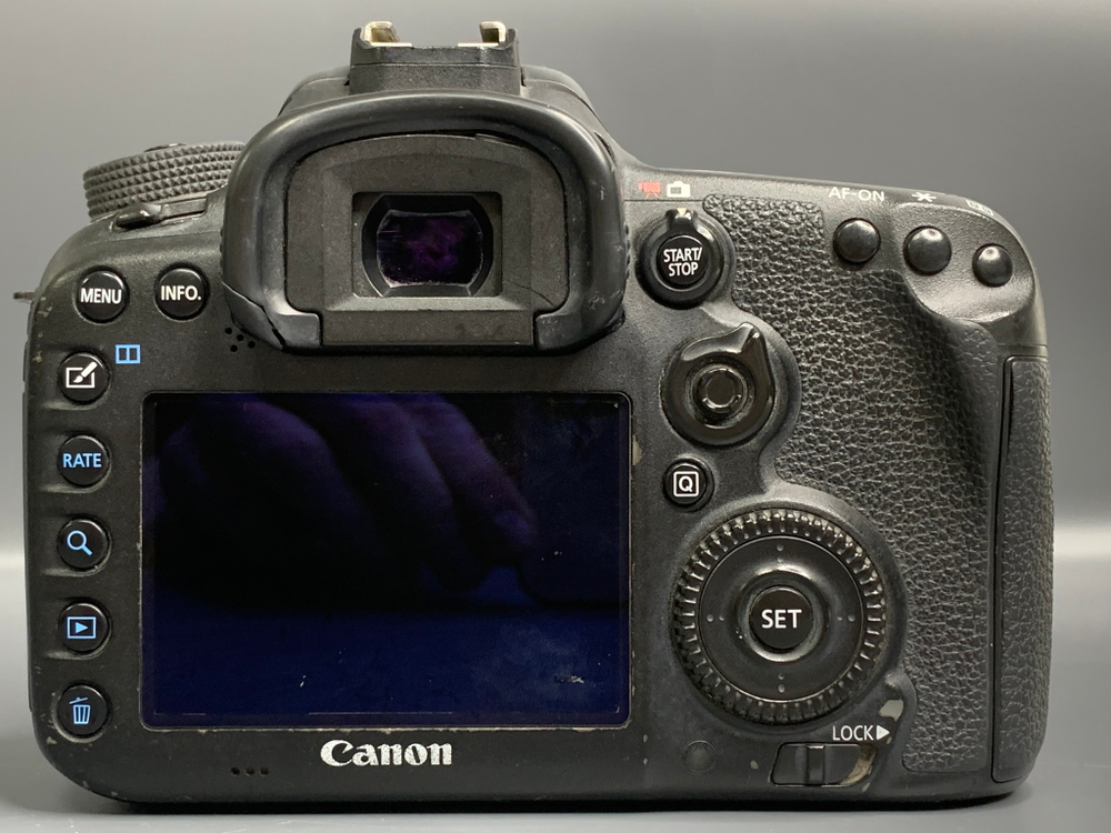 Canon 7D Mark II 620.000 кадров